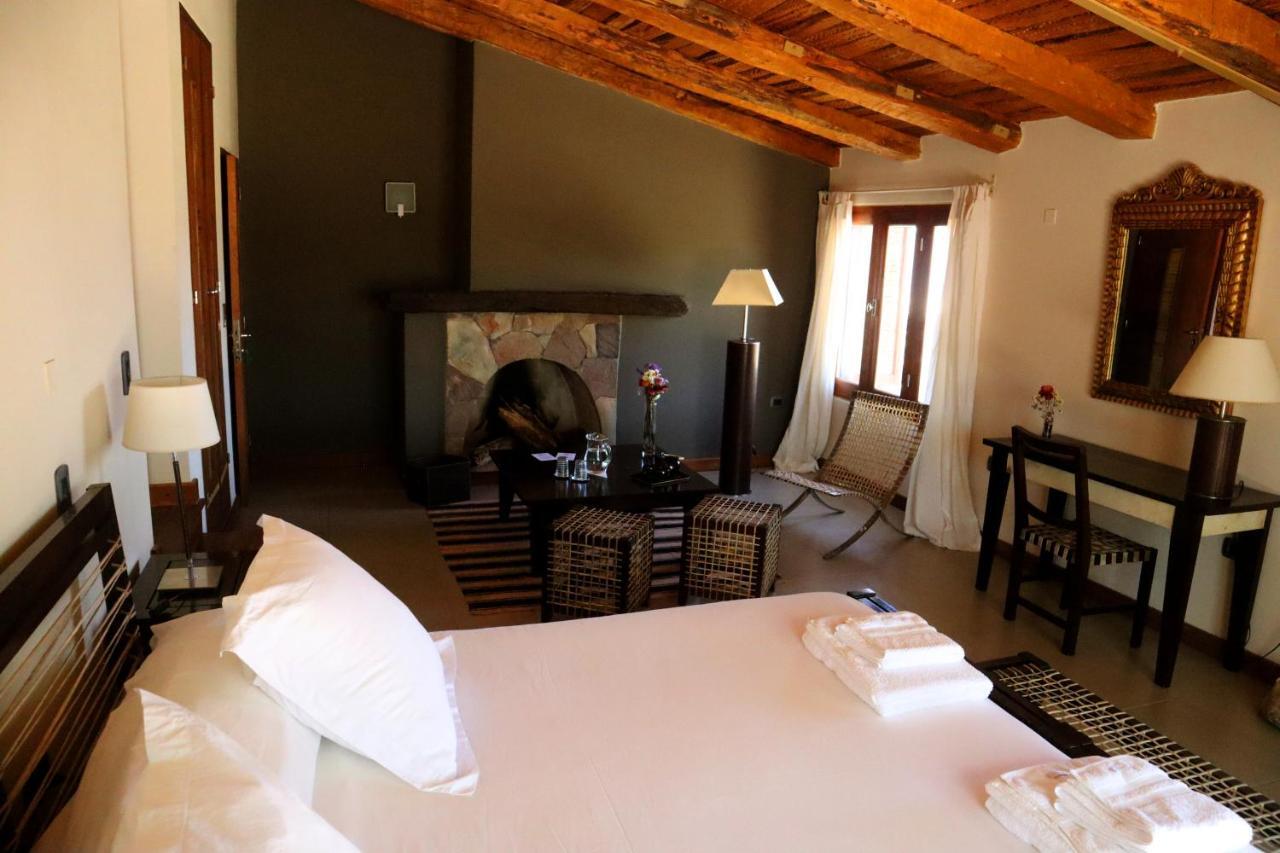 Hôtel Casa Colorada à Tilcara Extérieur photo